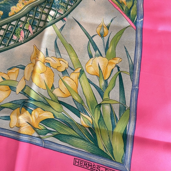 Hermès scarf - Picture 4 of 8